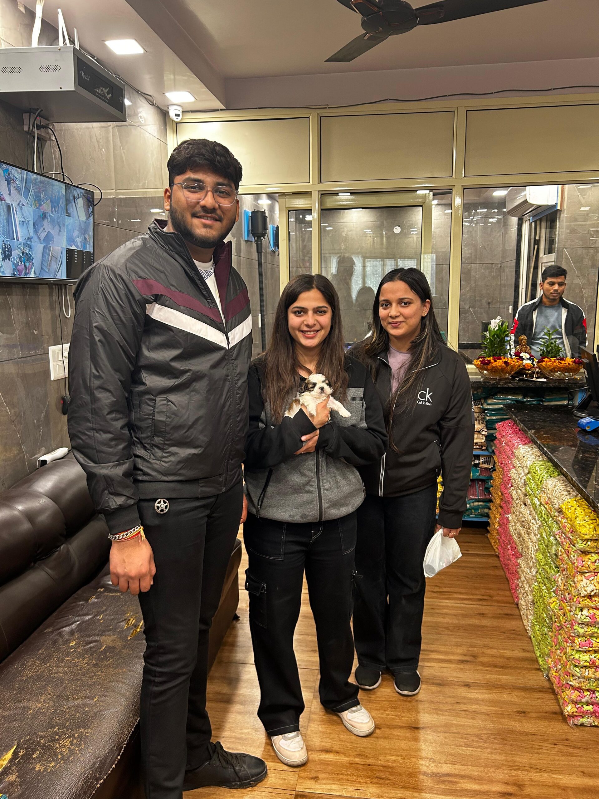 e1e0d4ac-aa78-4e4b-bd88-30e64e861ec2